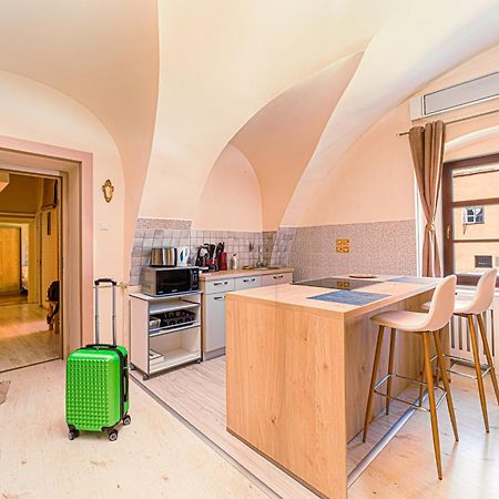 Komlo Apartman - Stefan Kőszeg 外观 照片